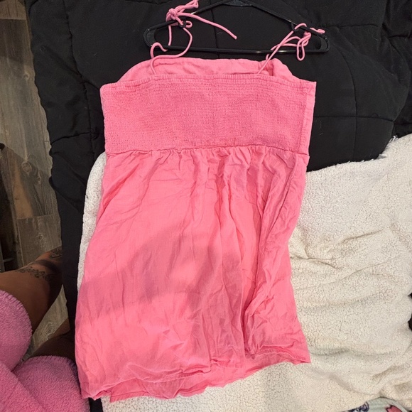 Old Navy- Pink spring/ Summer dress - Picture 2 of 5